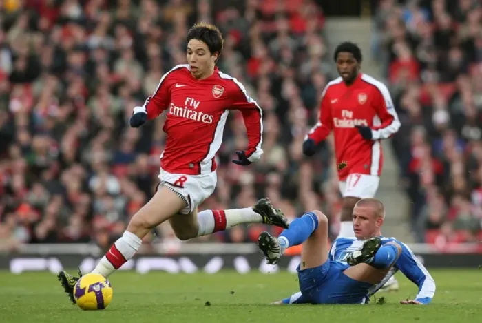 Framed Print : Nasri's Strike: Arsenal's 1-0 Victory Over Wigan (6 / 12 / 2008)