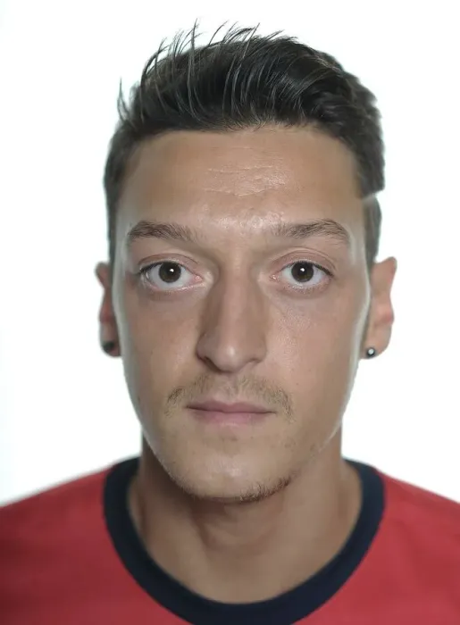 Framed Print : New Signing Mesut Ozil at Arsenal's Munich Photo Shoot