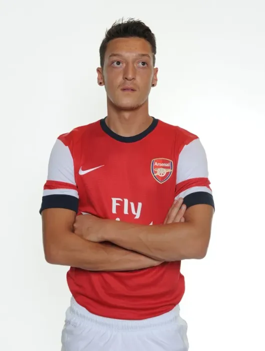 Framed Print : New Signing Mesut Ozil at Arsenal's Munich Photo Shoot Framed Print : New Signing Mesut Ozil at Arsenal's Munich Photo Shoot
