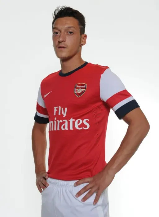 Framed Print : New Signing Mesut Ozil at Munich Photo Shoot Framed Print : New Signing Mesut Ozil at Munich Photo Shoot
