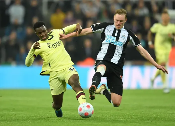 Framed Print : Newcastle vs Arsenal: Nketiah vs Longstaff Clash in Premier League Showdown Framed Print : Newcastle vs Arsenal: Nketiah vs Longstaff Clash in Premier League Showdown