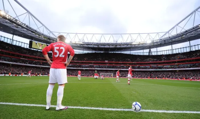 Framed Print : Nicklas Bendtner (Arsenal). Arsenal 2: 0 West Ham United, Barclays Premeir League Framed Print : Nicklas Bendtner (Arsenal). Arsenal 2: 0 West Ham United, Barclays Premeir League