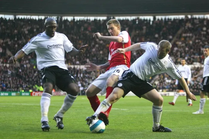 Framed Print : Nicklas Bendtner (Arsenal) Darren Moore and Andy Todd (Derby) Framed Print : Nicklas Bendtner (Arsenal) Darren Moore and Andy Todd (Derby)
