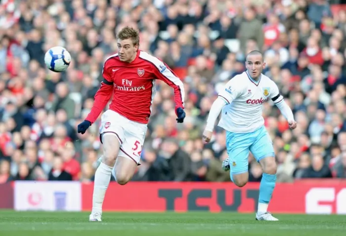 Framed Print : Nicklas Bendtner (Arsenal) Martin Paterson (Burnley). Arsenal 3: 1 Burnley Framed Print : Nicklas Bendtner (Arsenal) Martin Paterson (Burnley). Arsenal 3: 1 Burnley