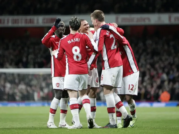 Framed Print : Nicklas Bendtner celebrates scoring Arsenals 2nd goal