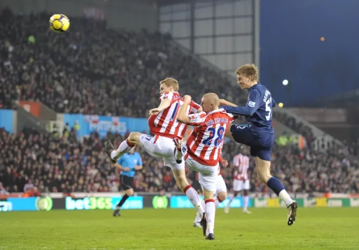Framed Print : Nicklas Bendtner heads past Ryan Shawcross and Andy Wilkinson to score the 1st Arsenal goal