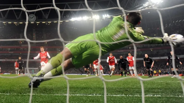 Framed Print : Nicklas Bendtner scores his 3rd goal, Arsenals 4th, past Jamie Jones