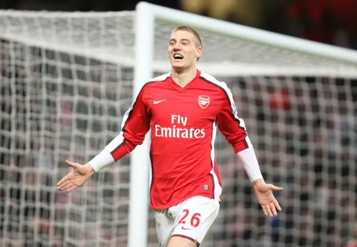 Framed Print : Niclkas Bendtner celebrates the 2nd Arsenal goal