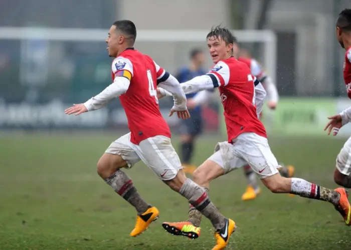 Framed Print : Nico Yennaris Scores the Winning Goal for Arsenal U19 against Inter Milan U19 in the NextGen Series: A Celebratory Moment with Kris Olsson