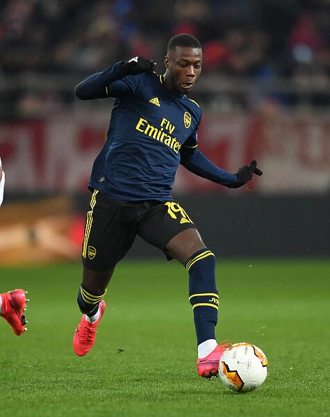 Nicolas Pepe in Action: Olympiacos vs. Arsenal, UEFA Europa League Round of 32 First Leg