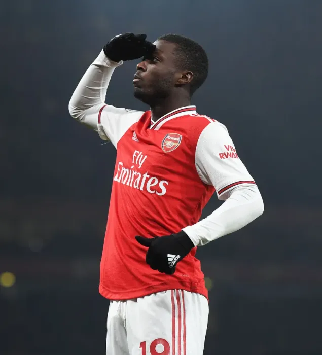 Framed Print : Nicolas Pepe's Stunning Opener: Arsenal Takes the Lead Against Manchester United (2019-20)