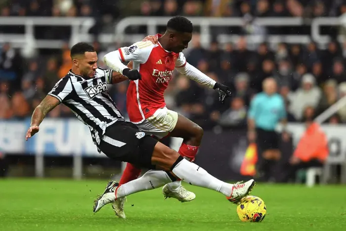 Framed Print : Nketiah vs Lascelles: Intense Battle at St. James Park - Arsenal vs Newcastle United, Premier League 2023-24 Framed Print : Nketiah vs Lascelles: Intense Battle at St. James Park - Arsenal vs Newcastle United, Premier League 2023-24