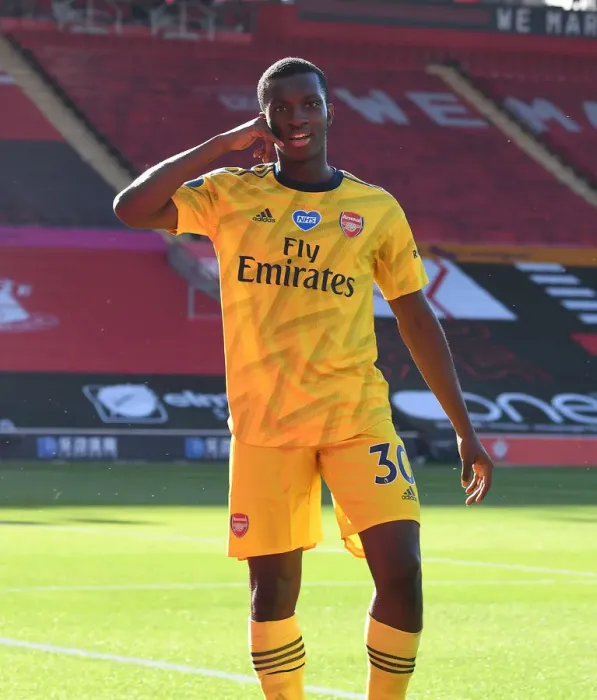 Framed Print : Nketiah's Last-Minute Stunner: Arsenal Snatch Dramatic Victory Over Southampton (2019-20)