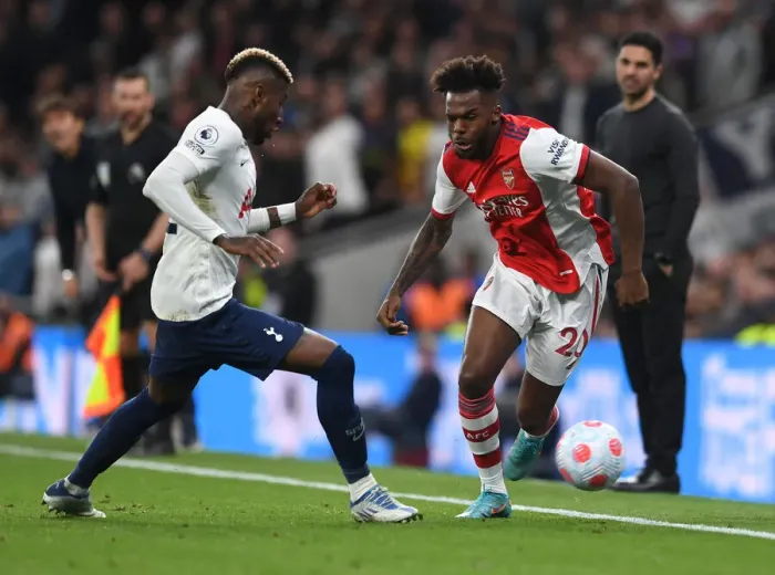 Framed Print : Nuno Tavares vs. Emerson Royal: Battle at the Tottenham Hotspur Stadium - Arsenal vs. Tottenham Premier League Clash (2021-22)