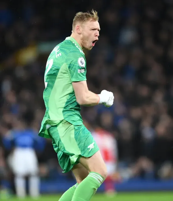 Framed Print : Odegaard's Dramatic Goal: Arsenal's Thrilling Victory at Everton Framed Print : Odegaard's Dramatic Goal: Arsenal's Thrilling Victory at Everton