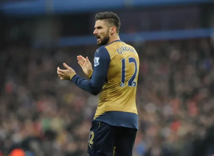 Framed Print : Olivier Giroud in Action: Arsenal vs. Aston Villa, Premier League 2015-16