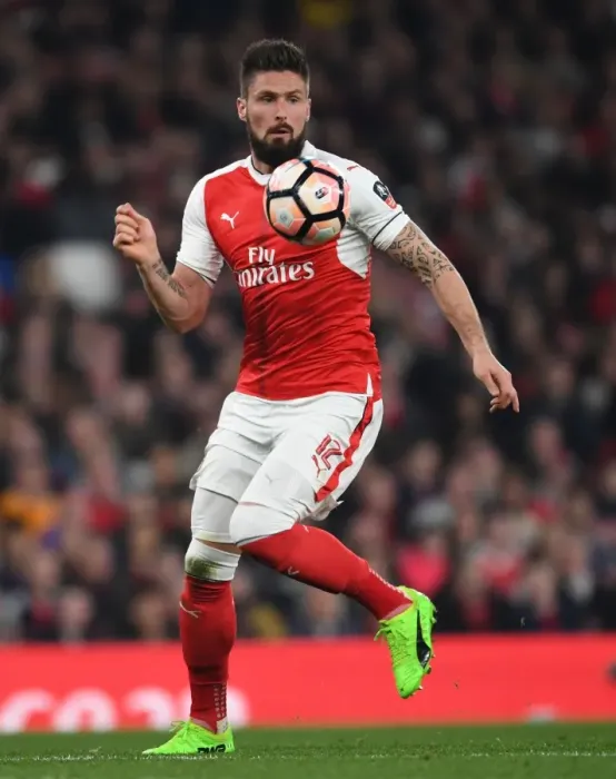 Framed Print : Olivier Giroud in Action: Arsenal vs. Lincoln City - Emirates FA Cup Quarter-Final