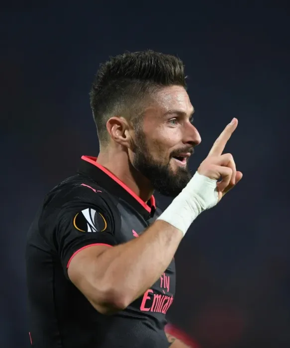 Framed Print : Olivier Giroud in Action: Arsenal vs. Red Star Belgrade, Europa League 2017-18 Framed Print : Olivier Giroud in Action: Arsenal vs. Red Star Belgrade, Europa League 2017-18