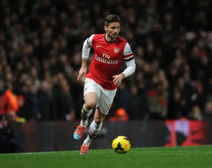 Framed Print : Olivier Giroud in Action: Arsenal vs Manchester United, Premier League 2013-14 Framed Print : Olivier Giroud in Action: Arsenal vs Manchester United, Premier League 2013-14