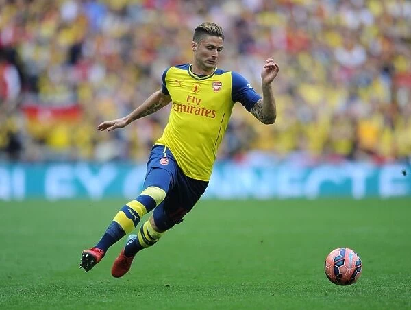 Olivier Giroud in Action: Arsenal's FA Cup Final Victory over Aston Villa (2015)