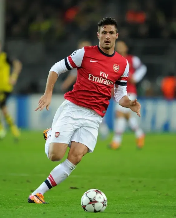 Framed Print : Olivier Giroud in Action: Borussia Dortmund vs. Arsenal, UEFA Champions League (2013-14)