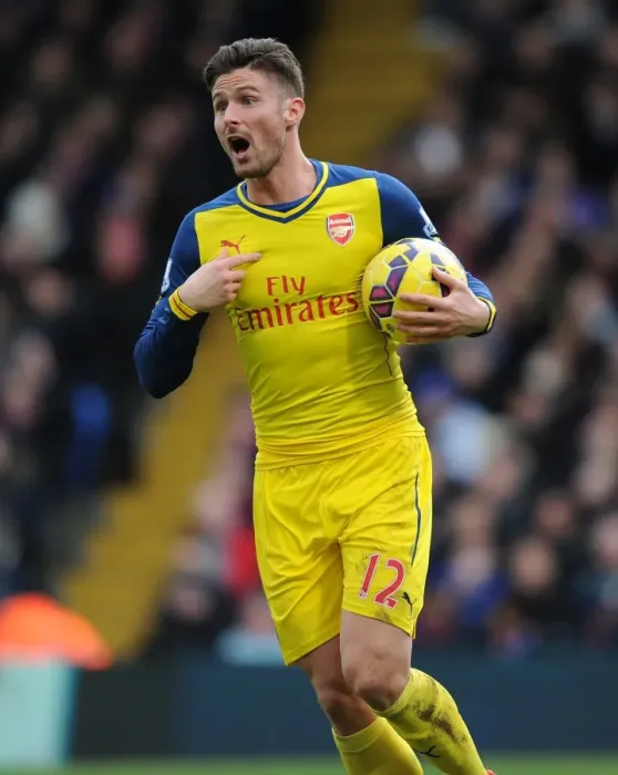 Framed Print : Olivier Giroud in Action: Crystal Palace vs Arsenal, Premier League 2014-15