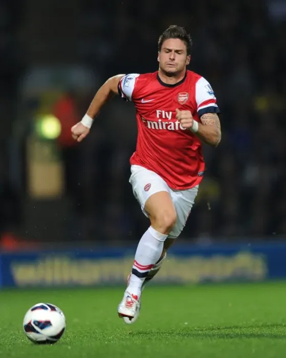 Framed Print : Olivier Giroud in Action: Norwich City vs. Arsenal, Premier League 2012-13