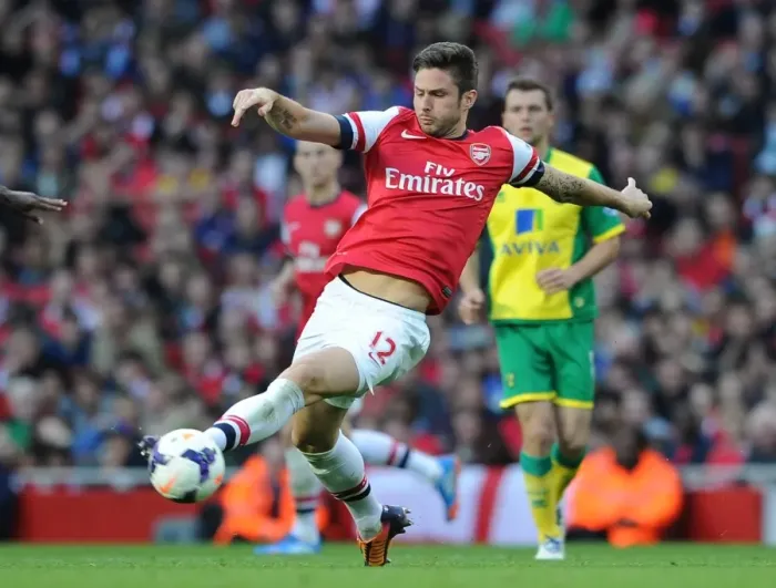 Framed Print : Olivier Giroud (Arsenal). Arsenal 4: 1 Norwich City. Barclays Premier League. Emirates Stadium