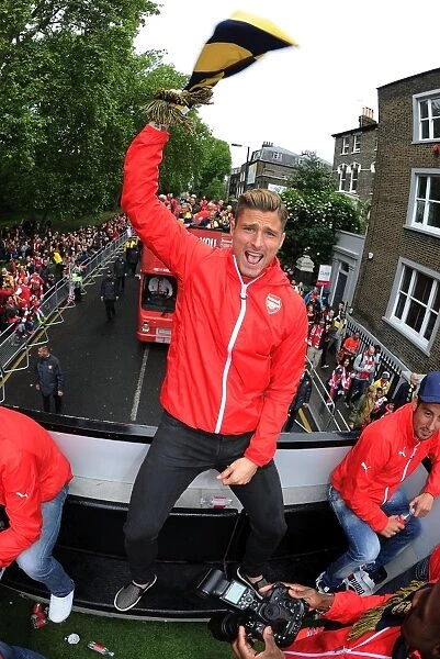Olivier Giroud: Arsenal FC's FA Cup Victory Parade Hero, 2014-15