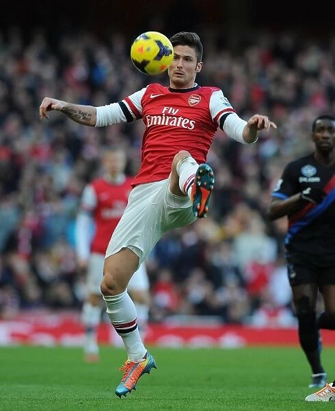 Olivier Giroud: Arsenal Striker in Action Against Crystal Palace, Premier League 2013-14