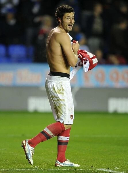 Olivier Giroud Celebrates Arsenal's Capital One Cup Victory over Reading