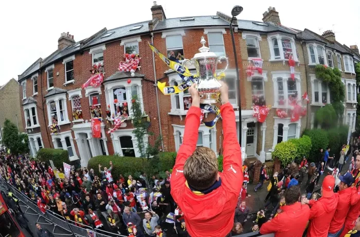 Framed Print : Olivier Giroud Celebrates Arsenal's FA Cup Victory during the 2014-15 Parade Framed Print : Olivier Giroud Celebrates Arsenal's FA Cup Victory during the 2014-15 Parade