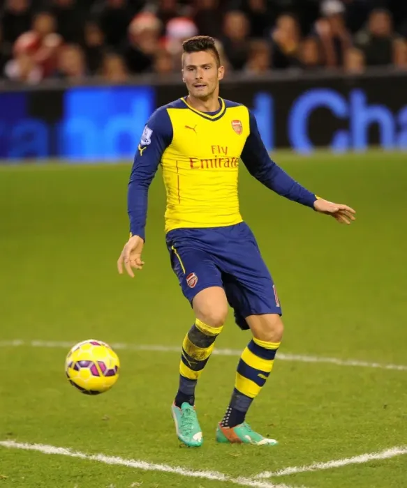 Framed Print : Olivier Giroud Faces Liverpool: Arsenal vs. Liverpool, Premier League 2014 / 15 Framed Print : Olivier Giroud Faces Liverpool: Arsenal vs. Liverpool, Premier League 2014 / 15