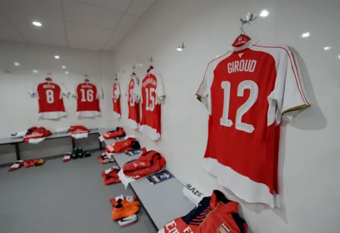 Framed Print : Olivier Giroud Gears Up for Arsenal-Tottenham Capital One Cup Clash Framed Print : Olivier Giroud Gears Up for Arsenal-Tottenham Capital One Cup Clash