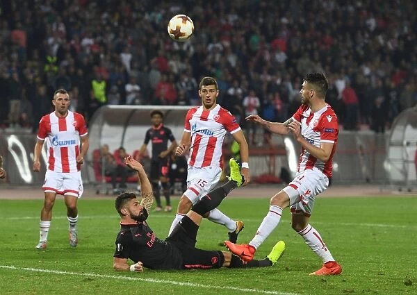 Olivier Giroud Scores for Arsenal against Red Star Belgrade in Europa League Match, October 2017