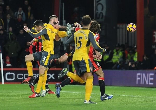 Olivier Giroud Scores Arsenal's Third Goal vs. AFC Bournemouth (2016-17 Premier League)
