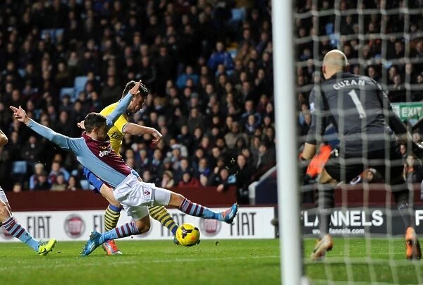 Olivier Giroud Scores Arsenal's Second Goal Against Aston Villa in 2013-14 Premier League