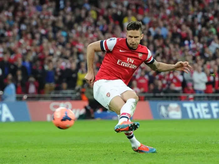 Framed Print : Olivier Giroud Scores the Decisive Penalty: Arsenal Advance in FA Cup Semi-Final