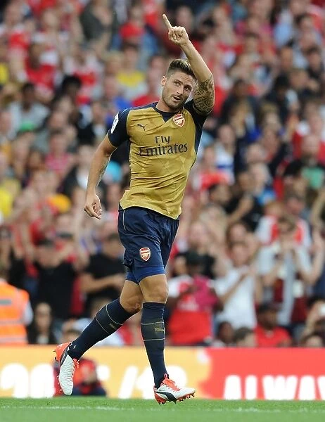 Olivier Giroud Scores First Goal for Arsenal in Emirates Cup Clash Against Olympique Lyonnais, 2015