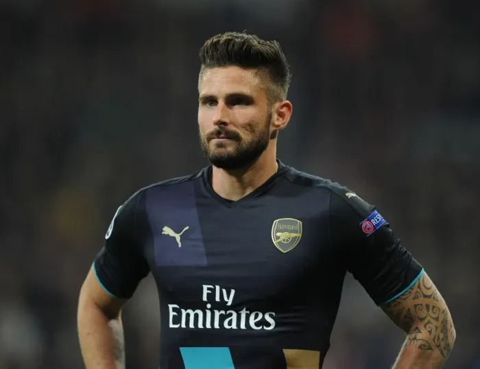 Framed Print : Olivier Giroud vs Bayern Munich in the Champions League: A Battle in Munich (2015) Framed Print : Olivier Giroud vs Bayern Munich in the Champions League: A Battle in Munich (2015)