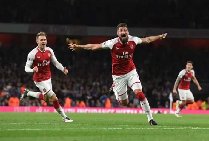 Framed Print : Olivier Giroud's Brace: Arsenal's 4-Goal Blitz Against Leicester City (2017-18)