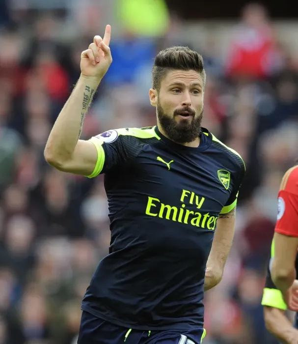 Framed Print : Olivier Giroud's Brace: Arsenal's Victory over Sunderland (2016-17) Framed Print : Olivier Giroud's Brace: Arsenal's Victory over Sunderland (2016-17)