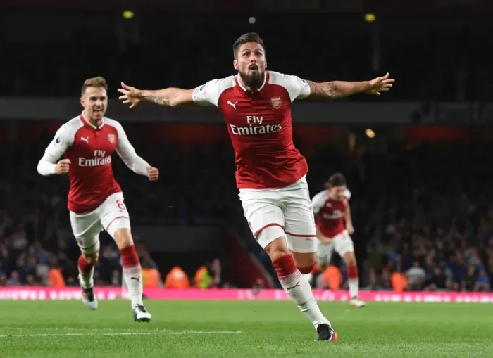 Framed Print : Olivier Giroud's Brace Leads Dramatic 4-3 Comeback for Arsenal Against Leicester City