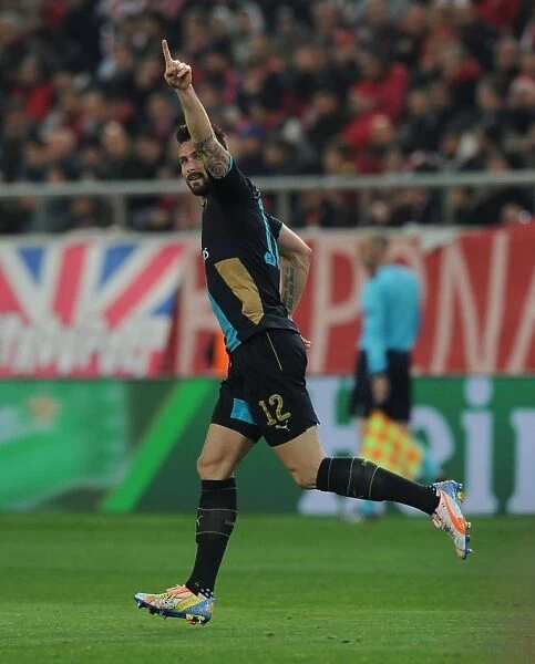 Olivier Giroud's Champion Goal: Arsenal Triumphs Over Olympiacos in UEFA Champions League (December 2015, Athens)