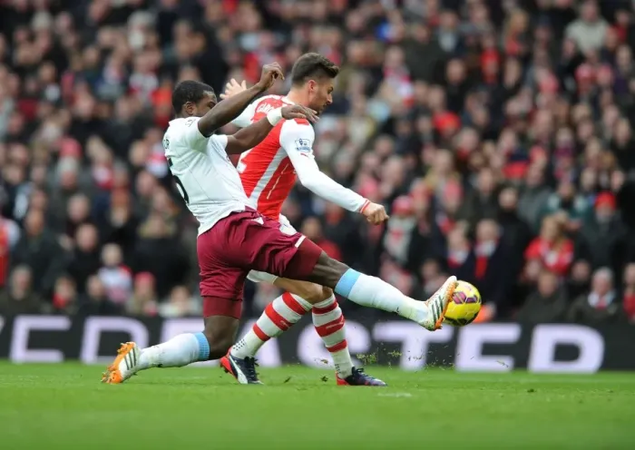 Framed Print : Olivier Giroud's Chip: Arsenal's Winning Goal Against Aston Villa (2014-15) Framed Print : Olivier Giroud's Chip: Arsenal's Winning Goal Against Aston Villa (2014-15)