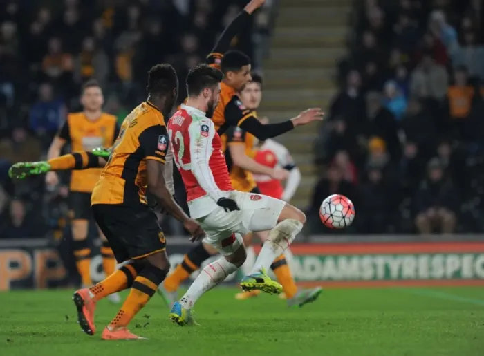 Framed Print : Olivier Giroud's Decisive FA Cup Goal: Arsenal Triumphs Over Hull City