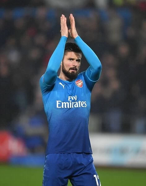 Olivier Giroud's Euphoric Moment with Arsenal Fans: Swansea Victory Celebration