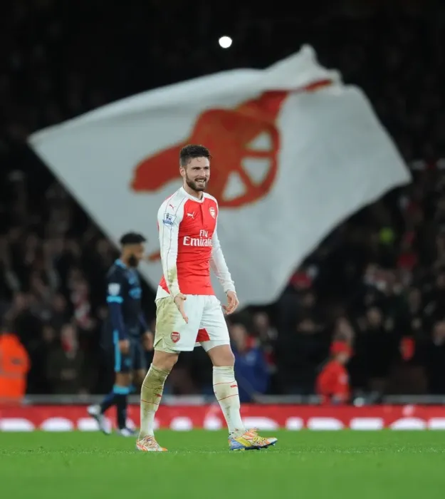 Framed Print : Olivier Giroud's Euphoric Moment: Arsenal's Goal Against Manchester City (2015-16) Framed Print : Olivier Giroud's Euphoric Moment: Arsenal's Goal Against Manchester City (2015-16)