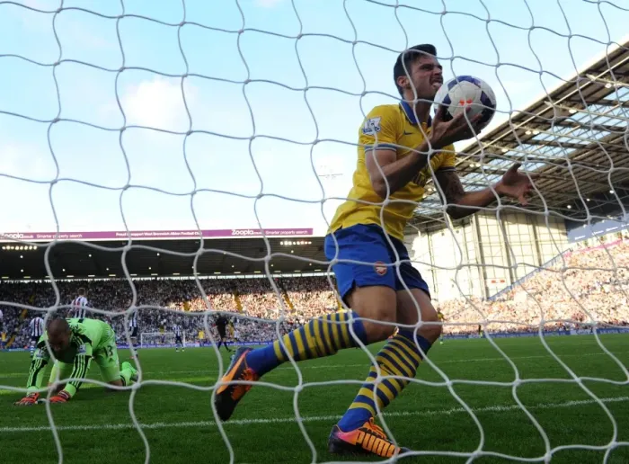 Framed Print : Olivier Giroud's Goal: Arsenal's Victory at West Bromwich Albion (2013-14) Framed Print : Olivier Giroud's Goal: Arsenal's Victory at West Bromwich Albion (2013-14)
