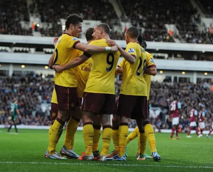 Framed Print : Olivier Giroud's Strike: Arsenal's First Goal vs. West Ham United (2012-13) Framed Print : Olivier Giroud's Strike: Arsenal's First Goal vs. West Ham United (2012-13)